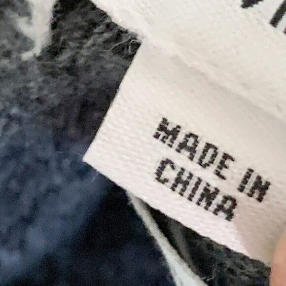 Levi's Men's Thermal Long Sleeve 5 Button Classic Fit Henley Blue Gray Shirt Med - Picture 7 of 7